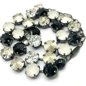 Sabika Classics Vol 4 Crystal Necklace